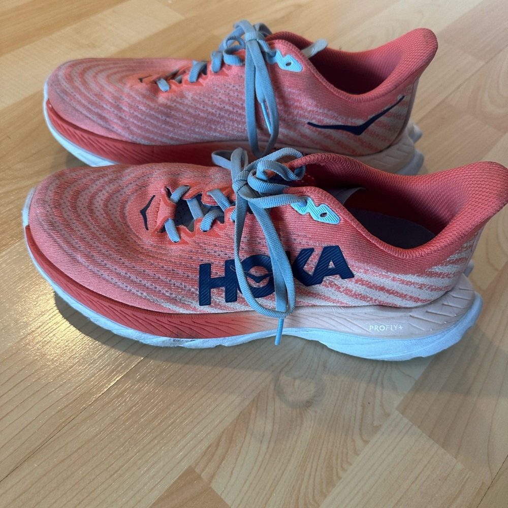 HOKA Profly+ running shoes